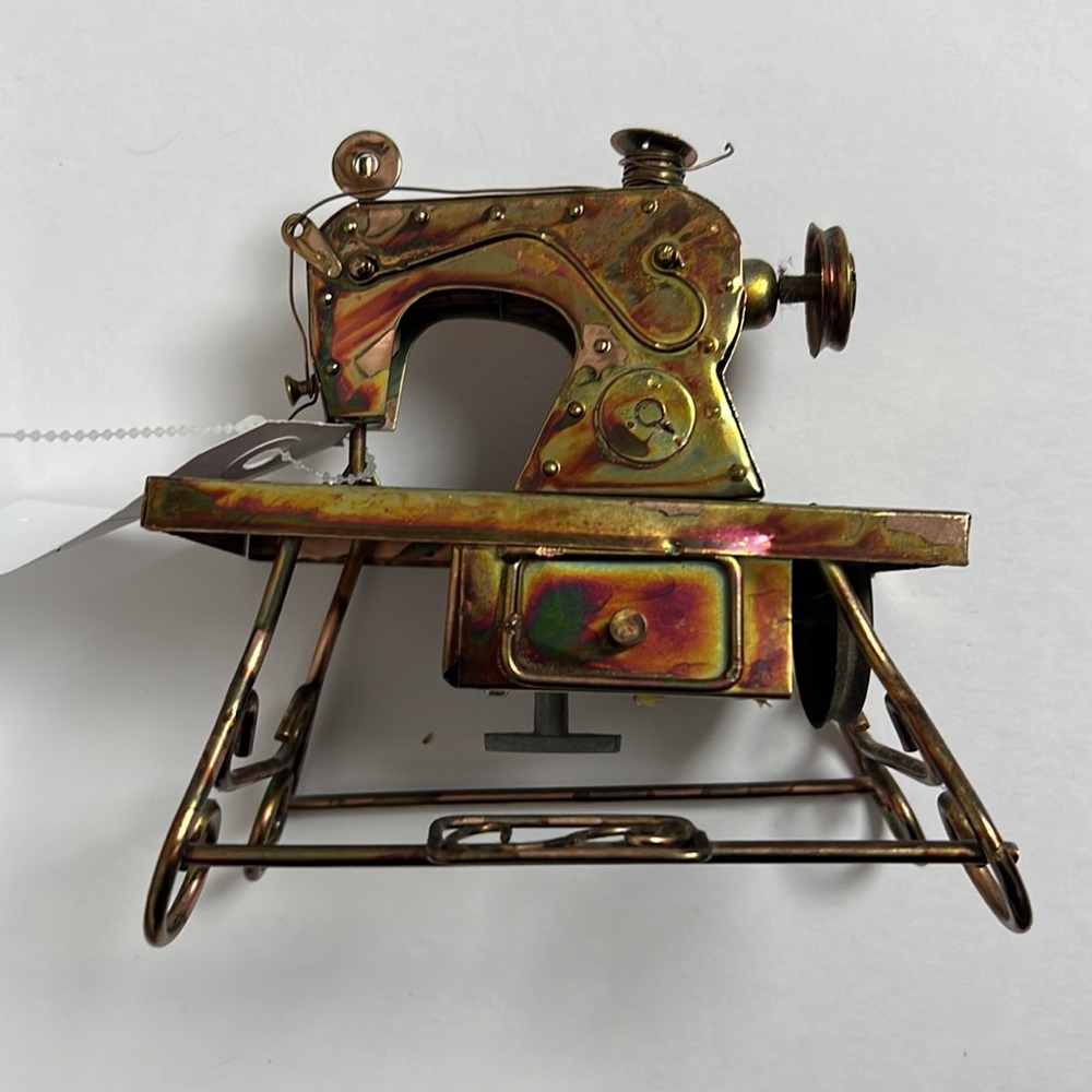 Vintage Berkeley design Musical box sewing machine
